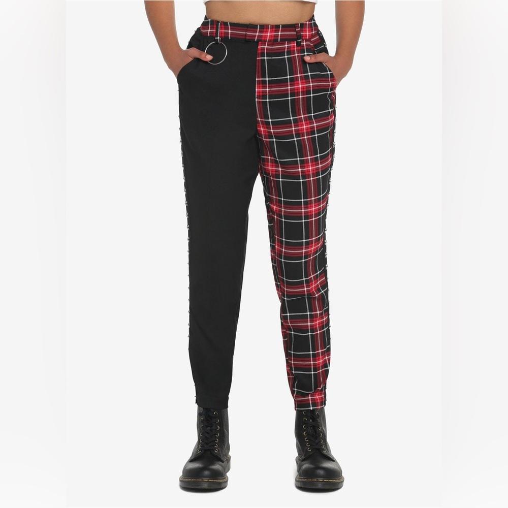 Hot Topic black and red split plaid pants